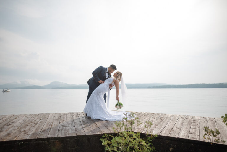 Photo de mariage sur le quai