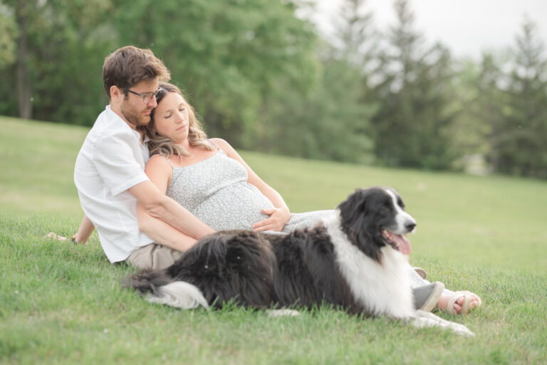 maternity session with dog